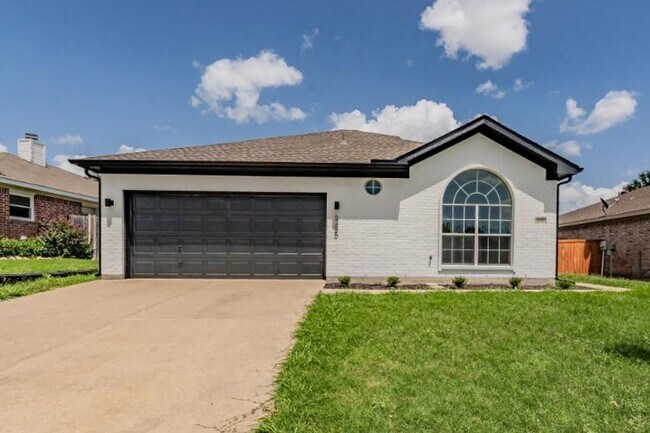 Foto del edificio - 6386 Riverwater Trail