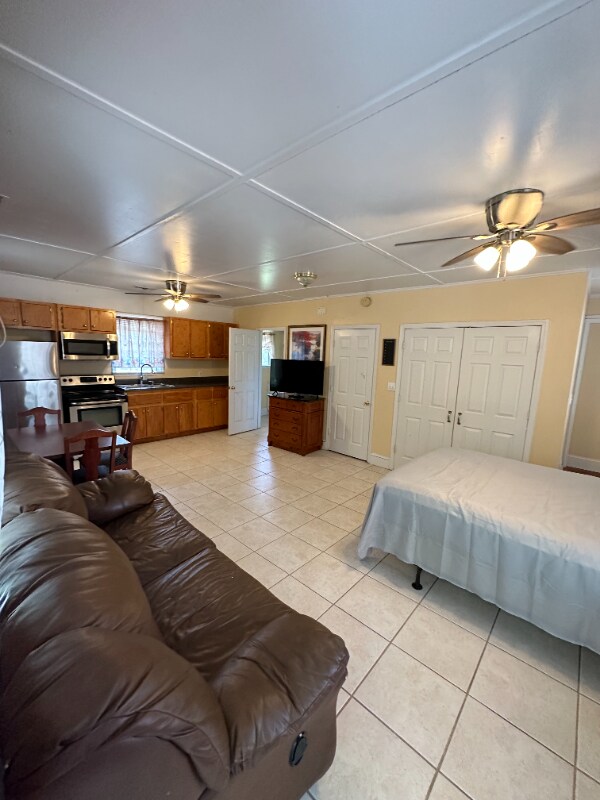 Foto principal - 5225 Covington Hwy