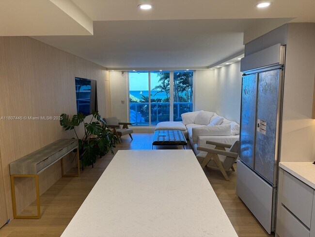 Foto del edificio - 2301 Collins Ave