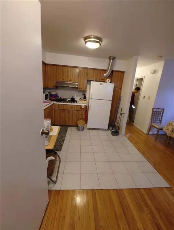 Building Photo - 2066 E 54th St