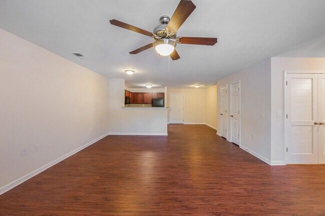 Foto del edificio - Kirkwood Place Apartments