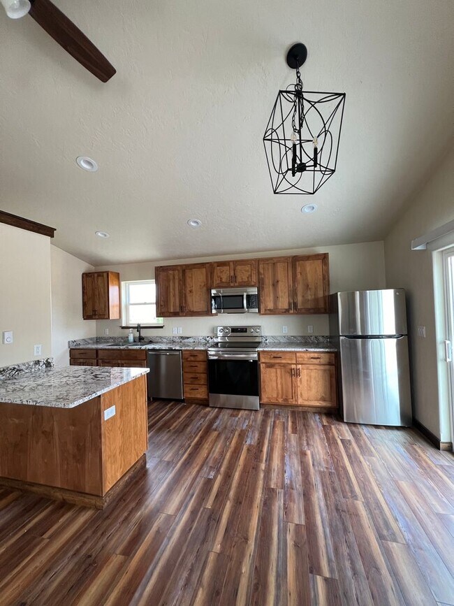 Foto del edificio - 5584 Windy Ridge Dr