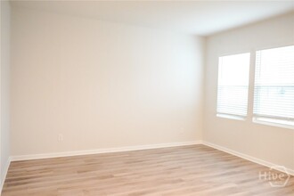 Building Photo - 155 Old Field Run