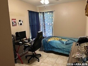 Foto del edificio - 906 E Petaluma Blvd