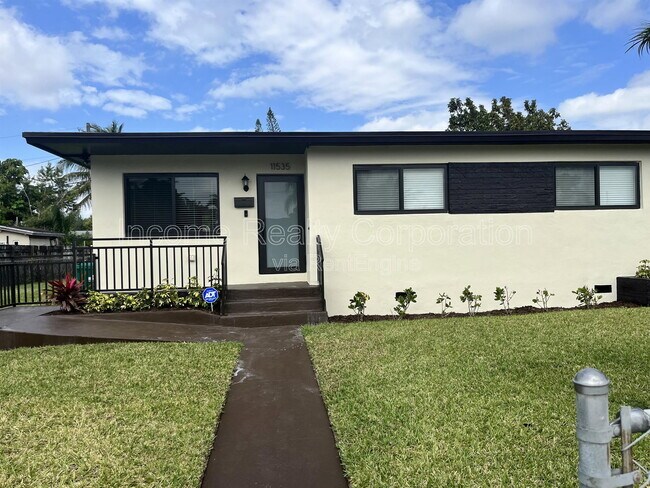 Photo - 11535 SW 139th Terrace House