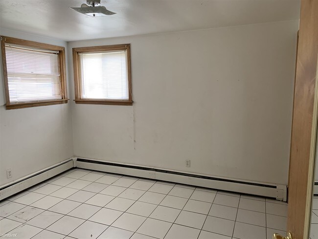 Foto del edificio - 618 Bellwood Ave