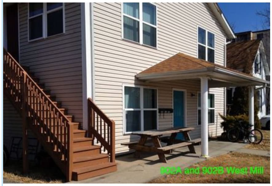 902 W Mill St Unit 902B West Mill, Carbondale, IL 62901 Apartments in