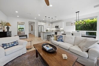 Building Photo - 51811 Golden Eagle Dr