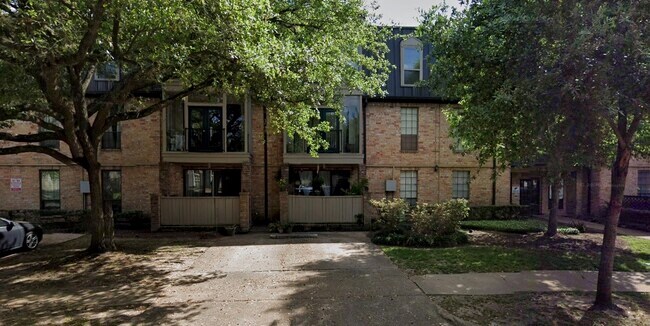 Foto del edificio - 2425 Underwood St