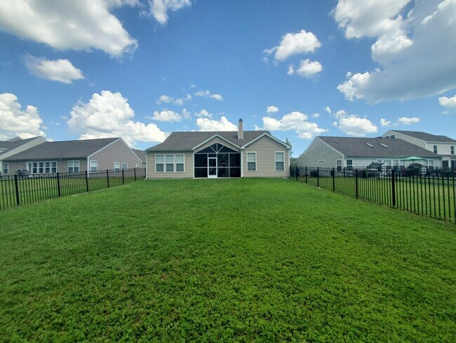 Building Photo - 2406 Windmill Way