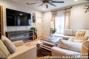 Foto del edificio - 705 W Elsmere Pl