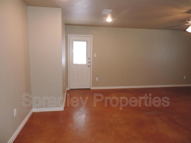 Foto del edificio - 751 Laila Ln