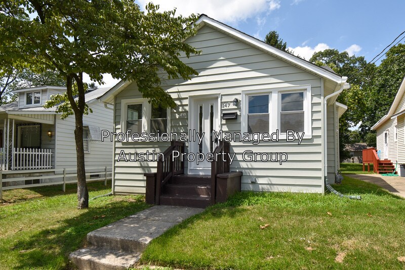 Primary Photo - 147 E 4th Ave
