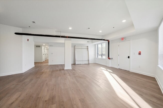 Interior Photo - 1951 Point Breeze Avenue