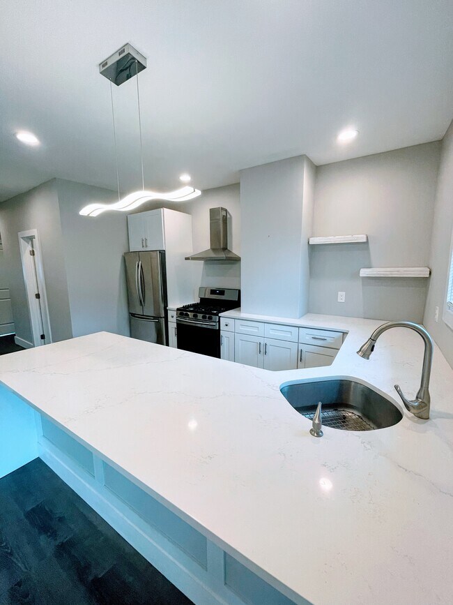 653 Liberty Ave Unit 1, Jersey City, NJ 07307 653 Liberty Ave Jersey