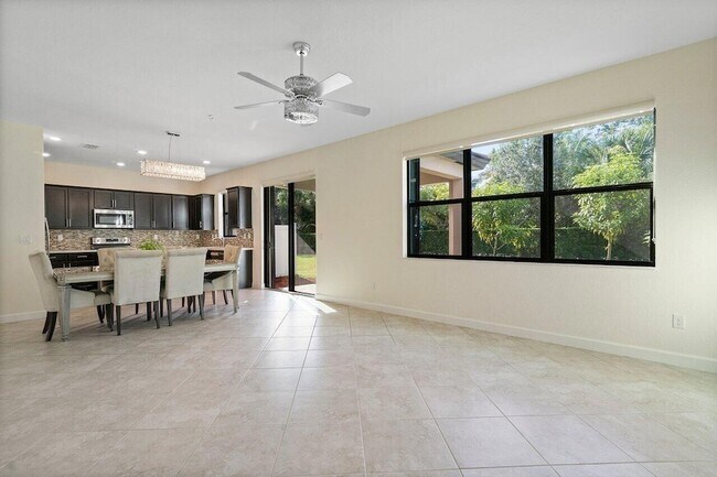 Foto del edificio - 5643 Sandbirch Wy