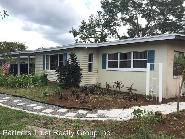 Building Photo - 3 br, 1 bath House - 3006 Northwood Blvd