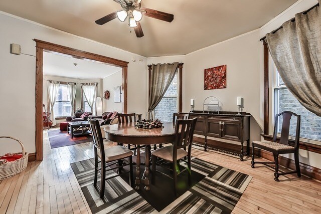 Foto del edificio - 3742 N Ashland Ave