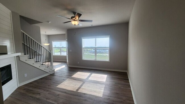 Foto del edificio - 4020 NE Timber Ln