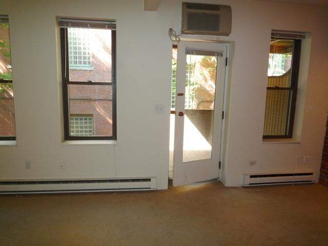 Building Photo - 38 Saint Germain St