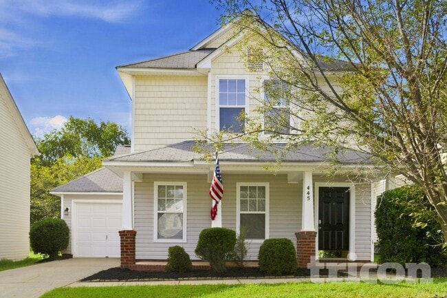 Building Photo - 445 Amir Cir