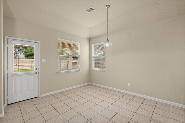 Foto del edificio - 26350 Longview Creek Dr