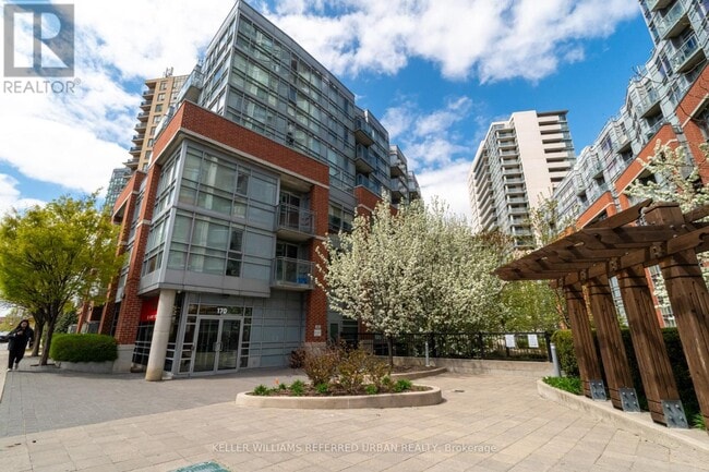 Building Photo - 170-170 Sudbury St