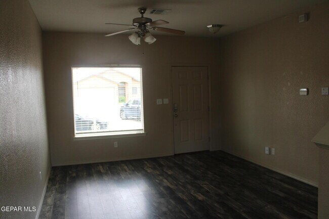 Building Photo - 11857 Jim Webb Dr