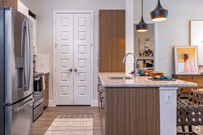 2HAB, 2BA - 1015SF (Tyler) - Entrada - The Truman Arlington Commons