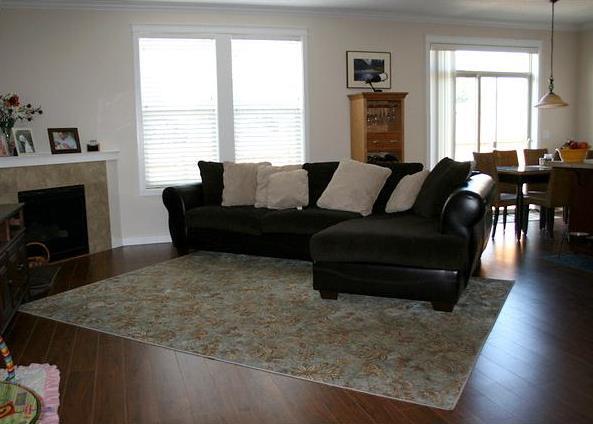 Building Photo - Spacious & Beautiful Home in Great Location, Near Van Mall!