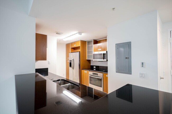Foto del edificio - 410 Evernia St