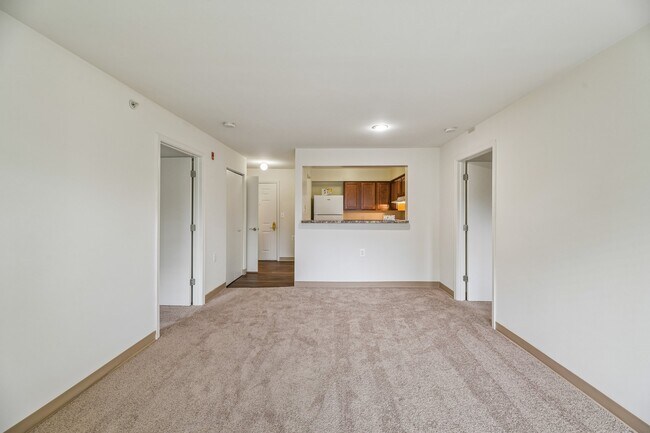 Foto del edificio - Randolph Village Senior Apartments, 62+
