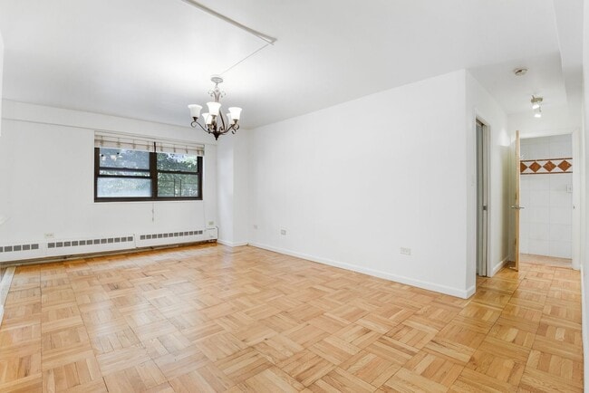 Foto del edificio - 175 Adams St