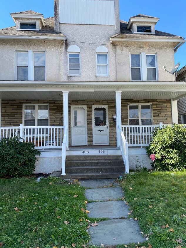 406408 Railroad Ave Unit 406 Railroad Ave 1st Floor, Scranton, PA