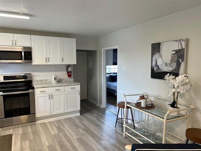 Foto del edificio - 1 bedroom in Hollywood FL 33020