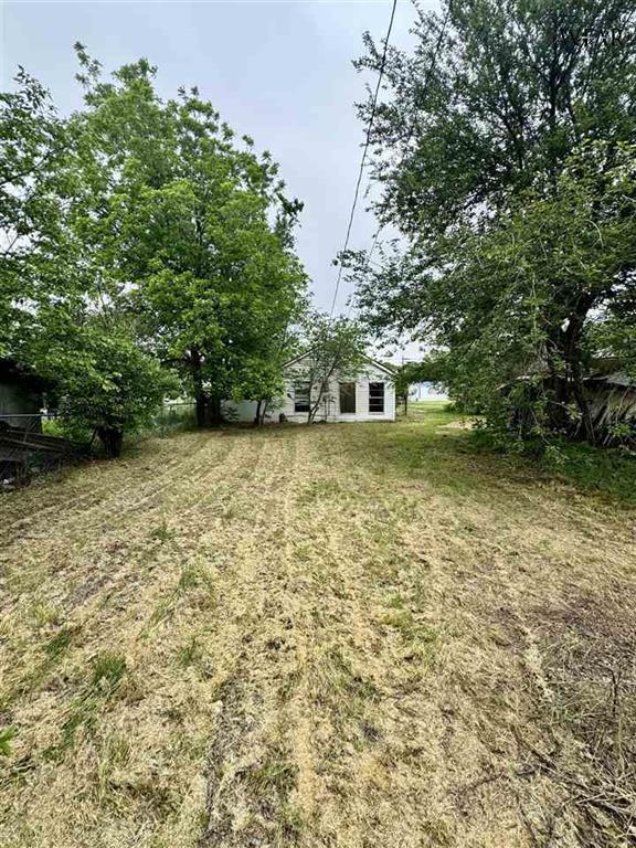 Building Photo - 809 Paradise St