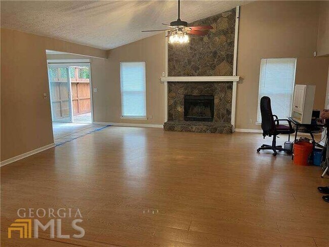 Building Photo - 4067 Sugar Mill Dr