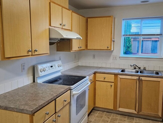 Foto del edificio - 3Bd/2Ba Single Story Home-Available soon!