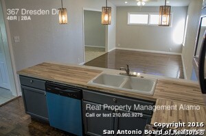 Building Photo - 367 Dresden Dr