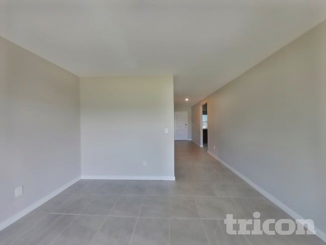 Building Photo - 77063 Crosscut Wy