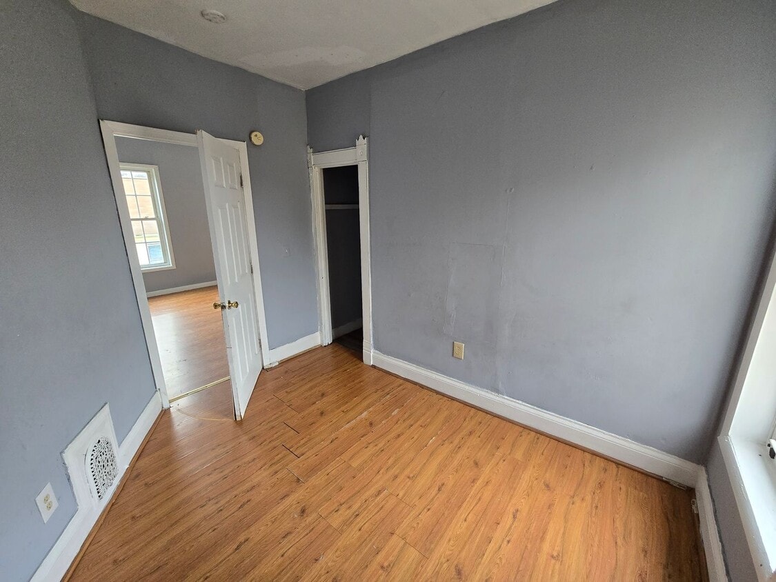 Foto del edificio - 232 Putnam St