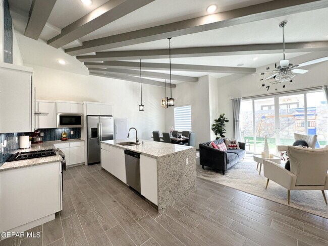 Foto del edificio - 272 Penbridge Pl