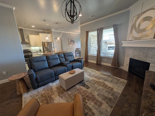 Foto del edificio - 18001 Haslemere Ln