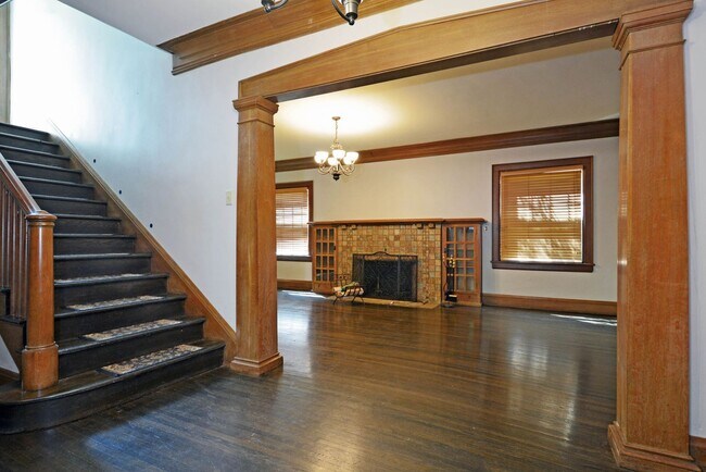 Foto del edificio - Beautiful Home For Rent in Minneapolis!