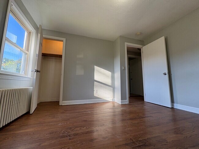 Building Photo - 600 Wadsworth St