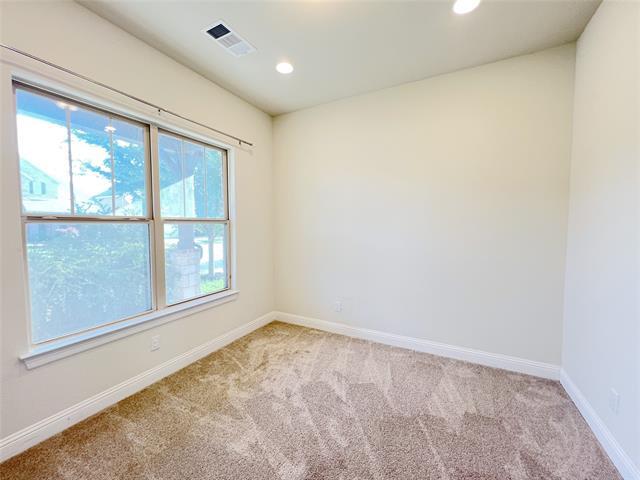 Foto del edificio - 12437 Haskell St