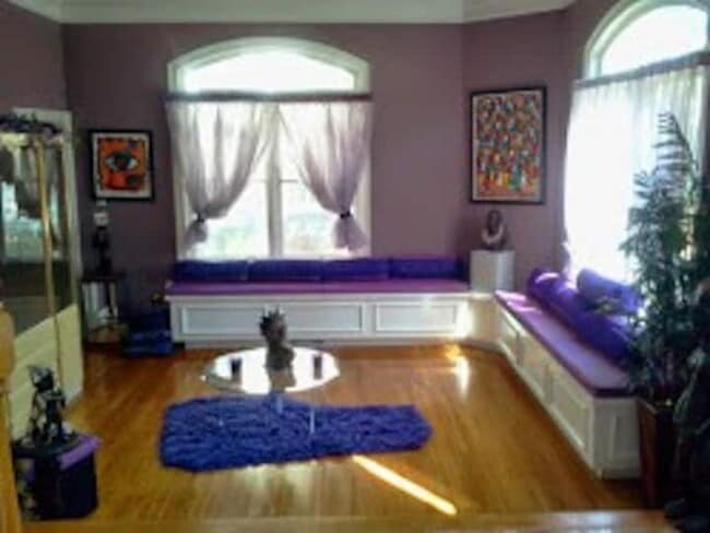 Photo - 832 Monroe Dr NE House