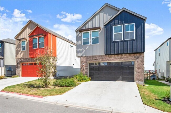 Foto del edificio - 7108 Silver Star Ln