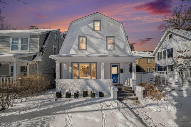 Foto del edificio - 1208 Olivia Ave