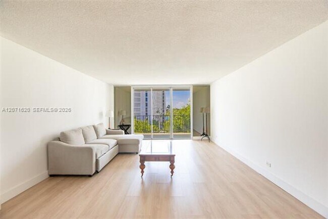 Foto del edificio - 1001 91st St